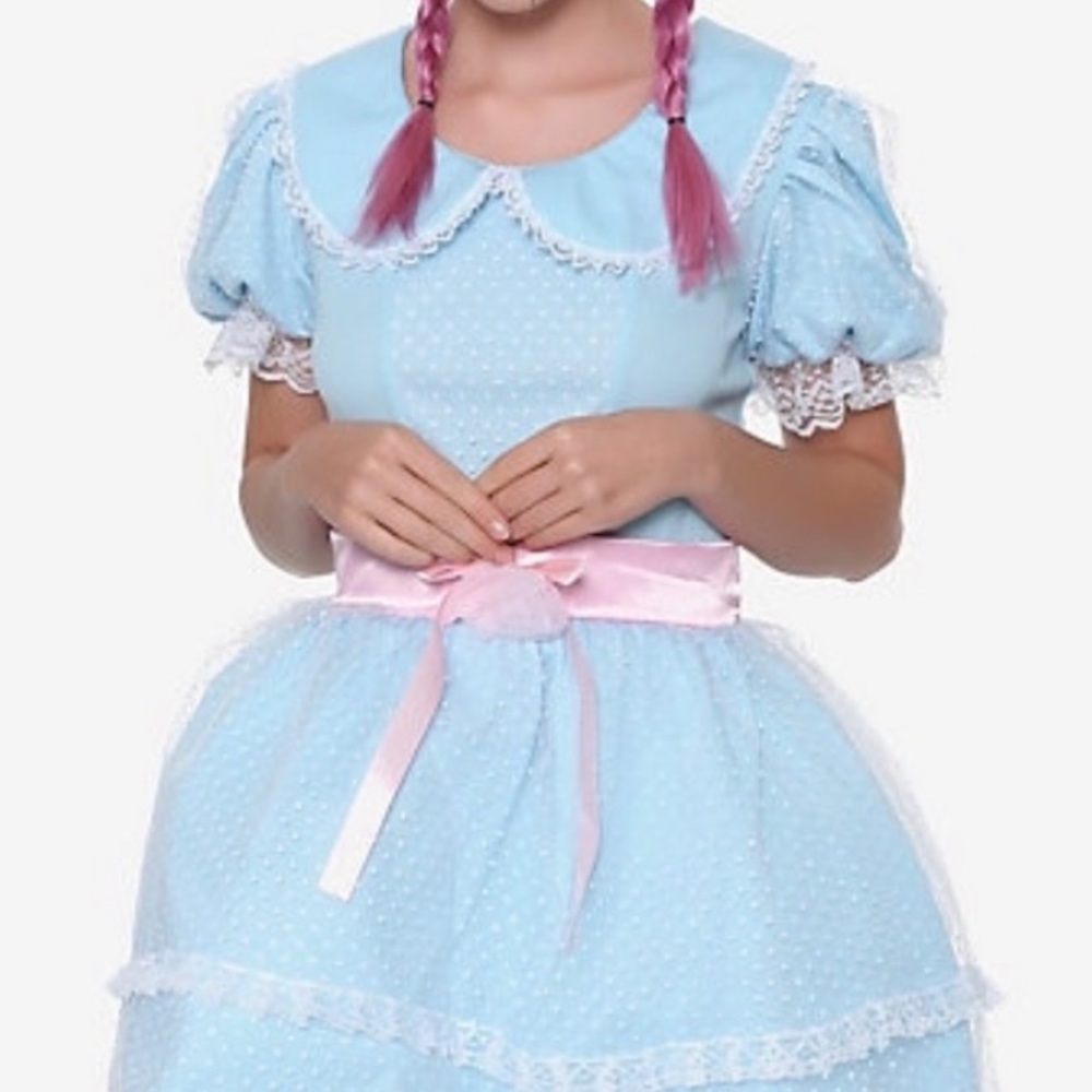NWT! Creepy Doll Costume Hot Topic Jr’s Sz M